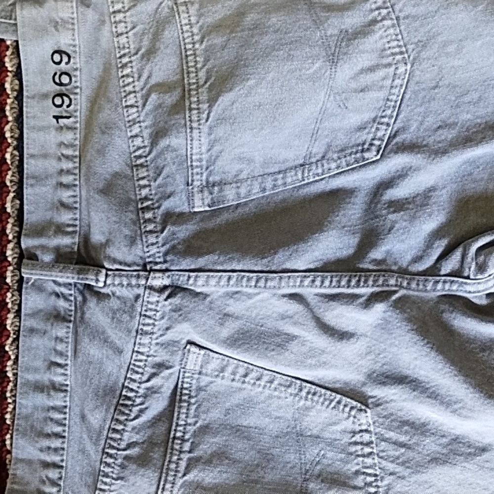 Men's light gray GAP 1969 Jeans